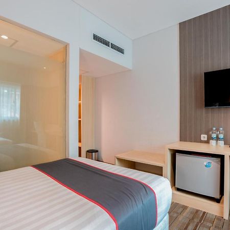 Collection O 7 Hotel Melawai Jacarta Exterior foto