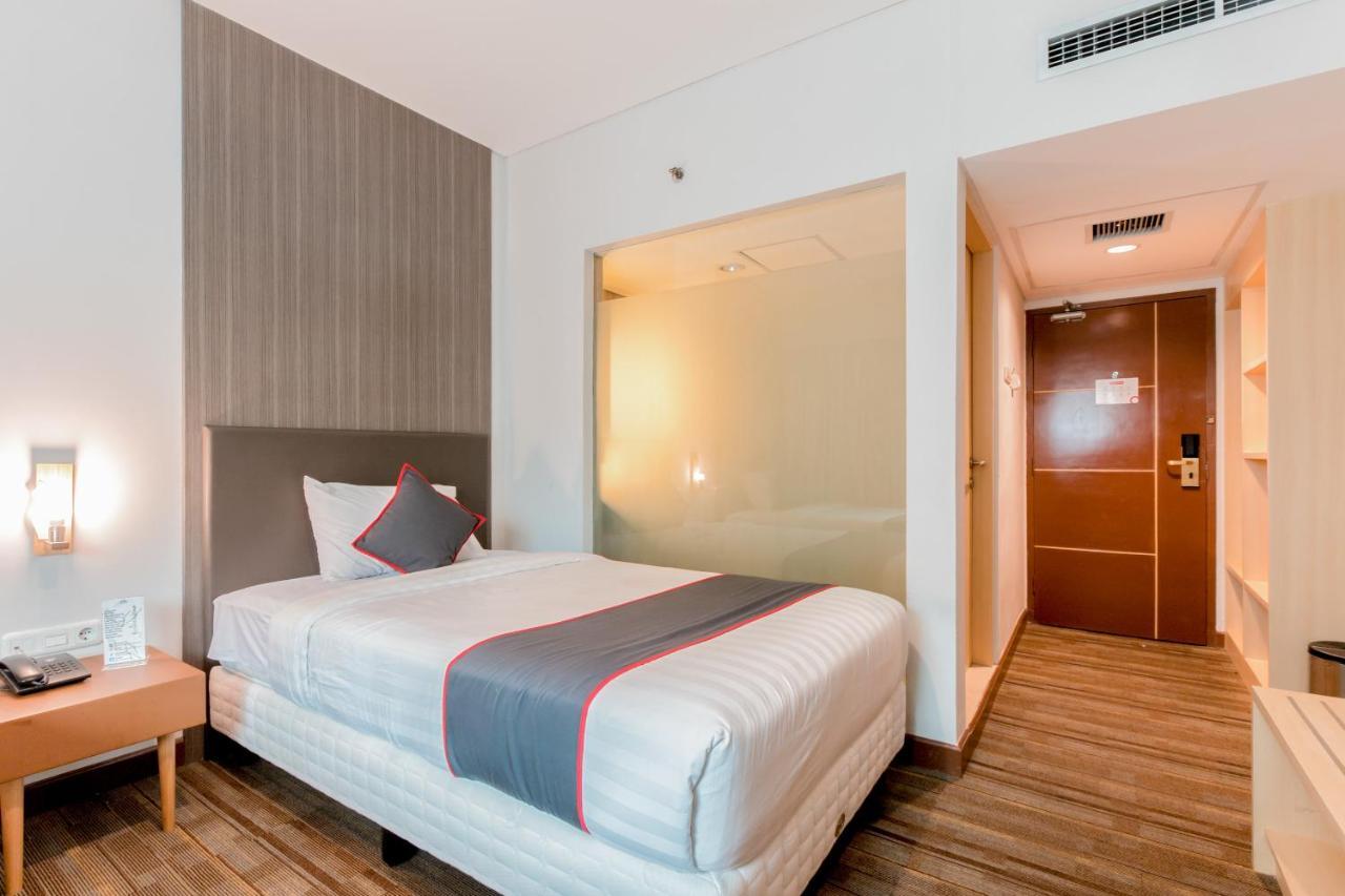 Collection O 7 Hotel Melawai Jacarta Exterior foto